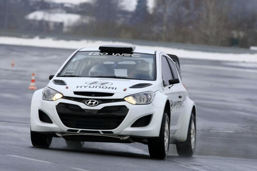  Hyundai i20 WRC 2012 года  (фото 50 из 72)